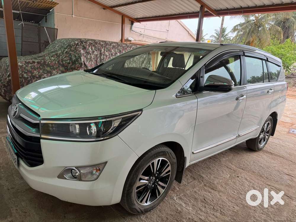 Toyota Innova Crysta 2020 Diesel Well Maintained