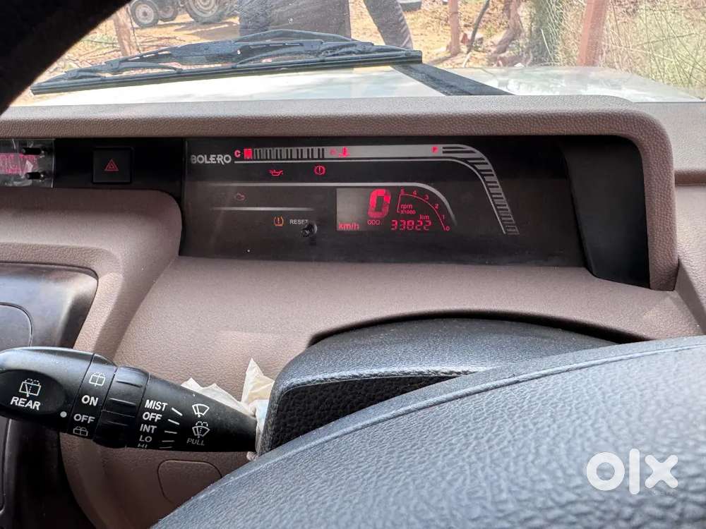 Mahindra Bolero 2023 Diesel 33500  Driven Original Drive White Colour