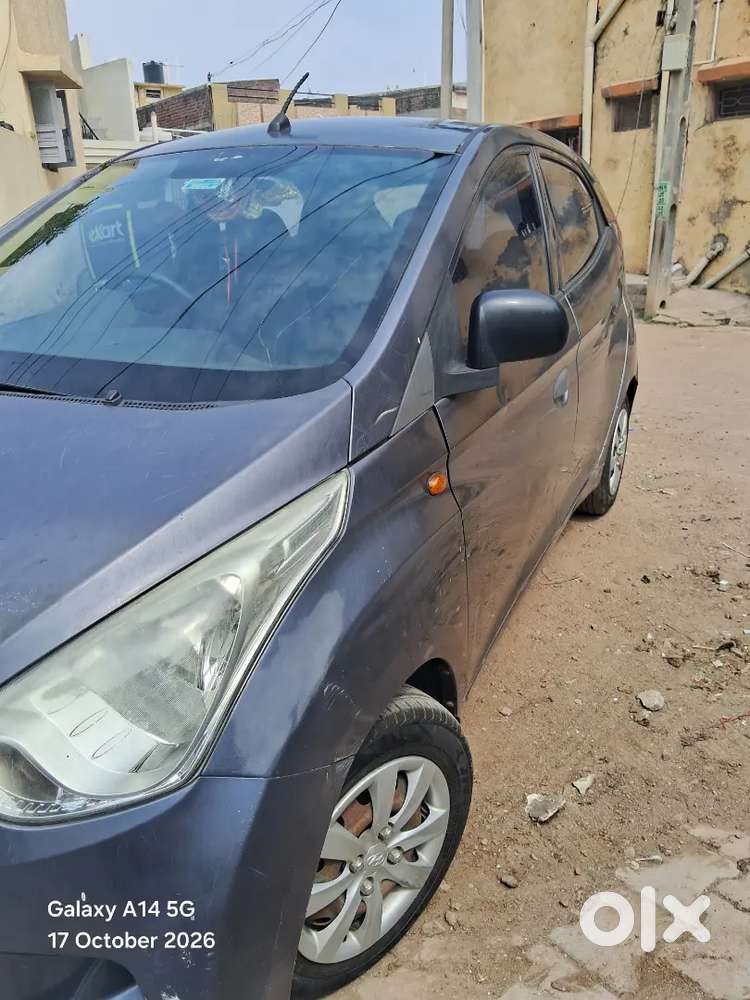 Hyundai Eon 1.0 Magna 2012