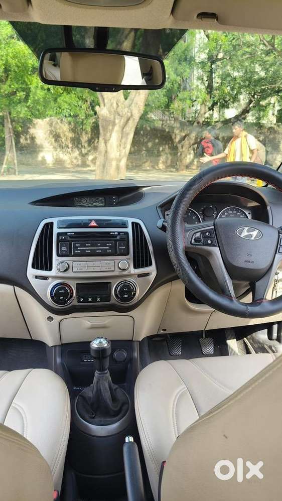 Hyundai I20 2013 Petrol Well Maintained