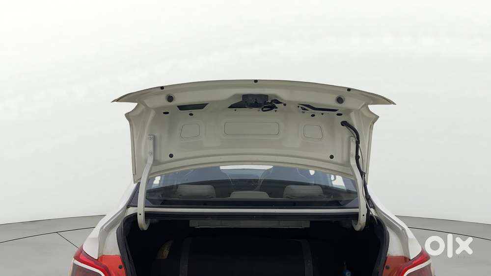 Hyundai Xcent Sx 1.2, 2016, Cng & Hybrids