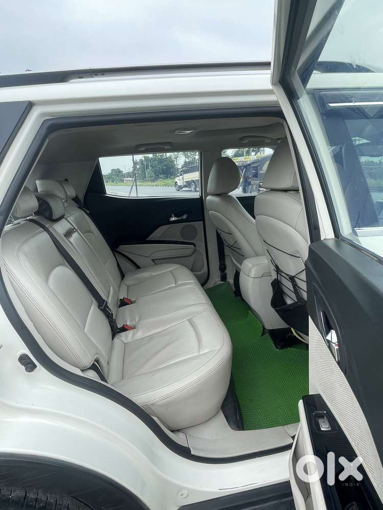 Mahindra Xuv300 W8 Option Diesel, 2019, Diesel