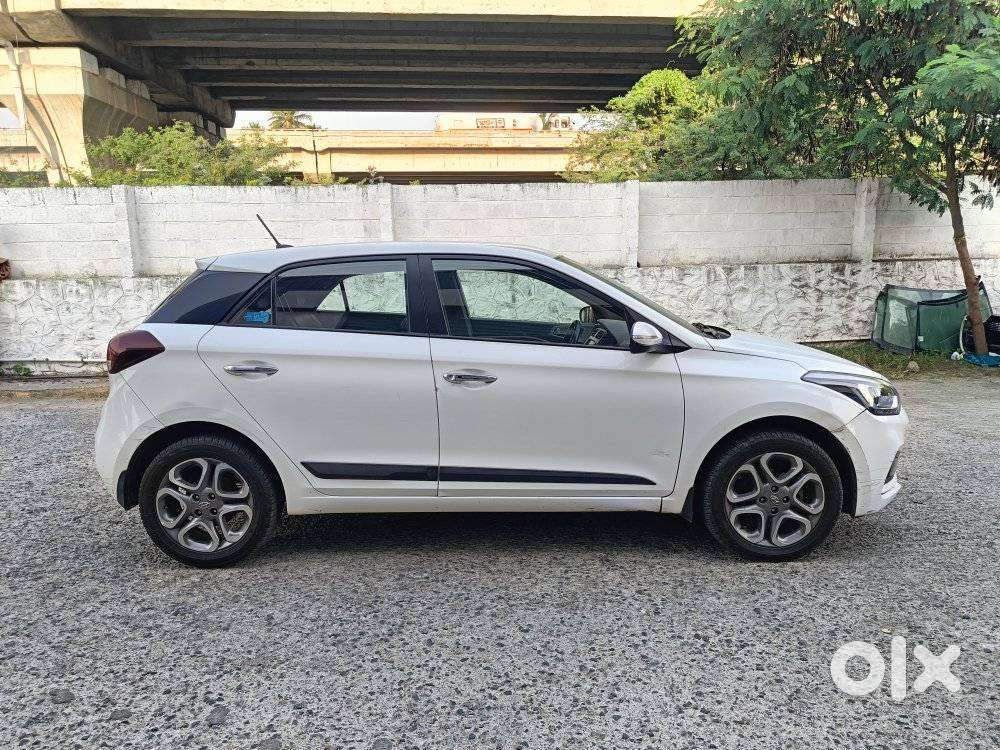 Hyundai I20 Asta (o) 1.2 Mt, 2019, Petrol