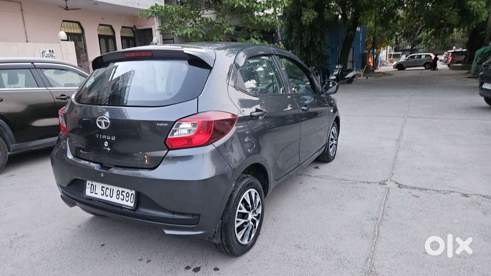 Tata Tiago 1.2 Revotron Xm Cng, 2023, Cng & Hybrids
