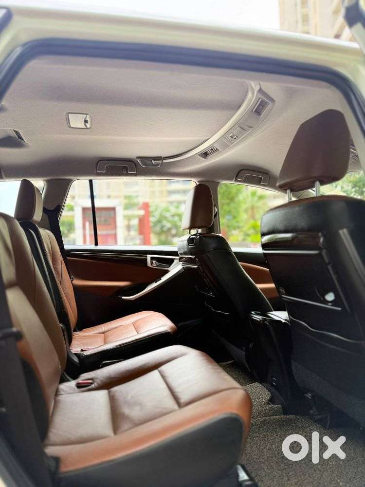 Toyota Innova Crysta 2.8 Z, 2016, Diesel