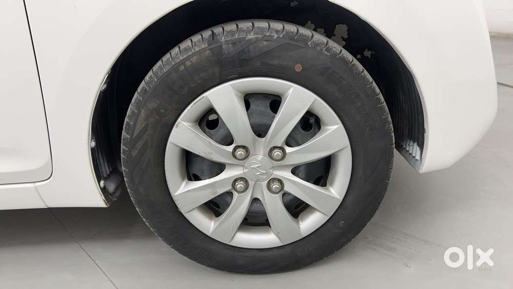 Hyundai Eon Magna +, 2013, Petrol