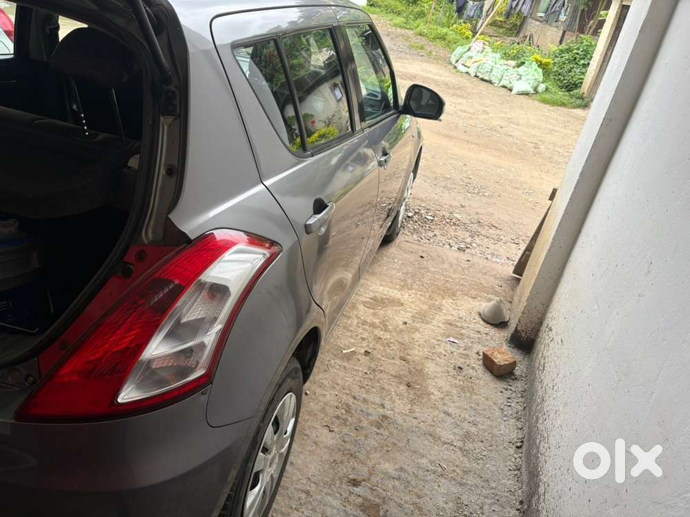 Maruti Swift Petrol Manual 2013