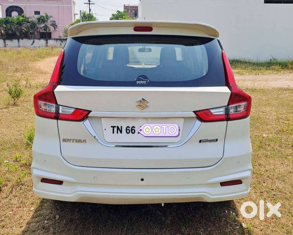 Maruti Suzuki Ertiga 2022-2023 Vxi Cng, 2022, Petrol