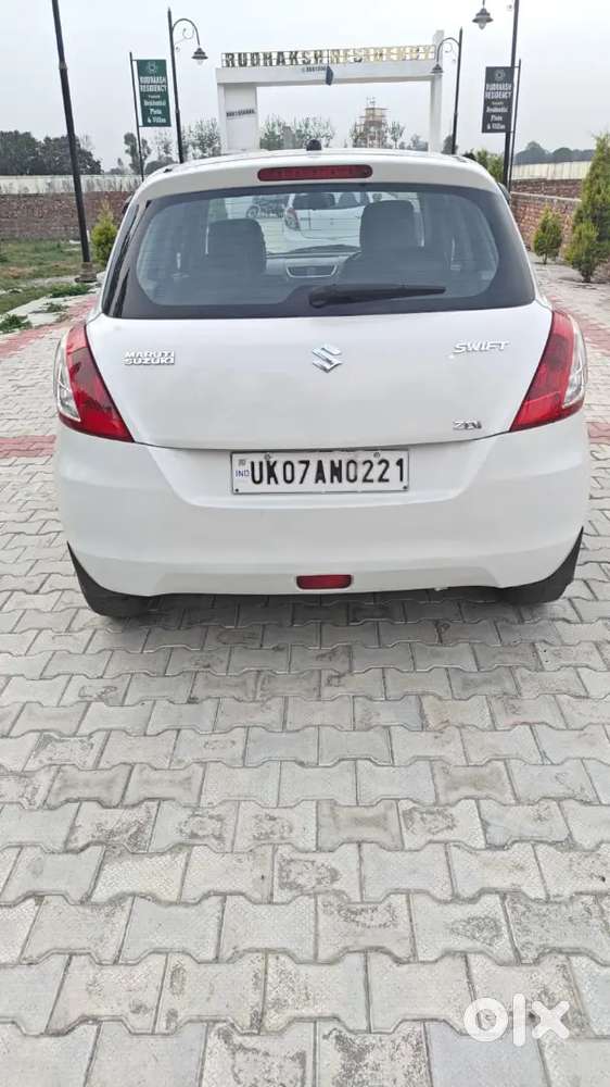 Maruti Suzuki Swift 2011 Petrol 65000 Km Driven