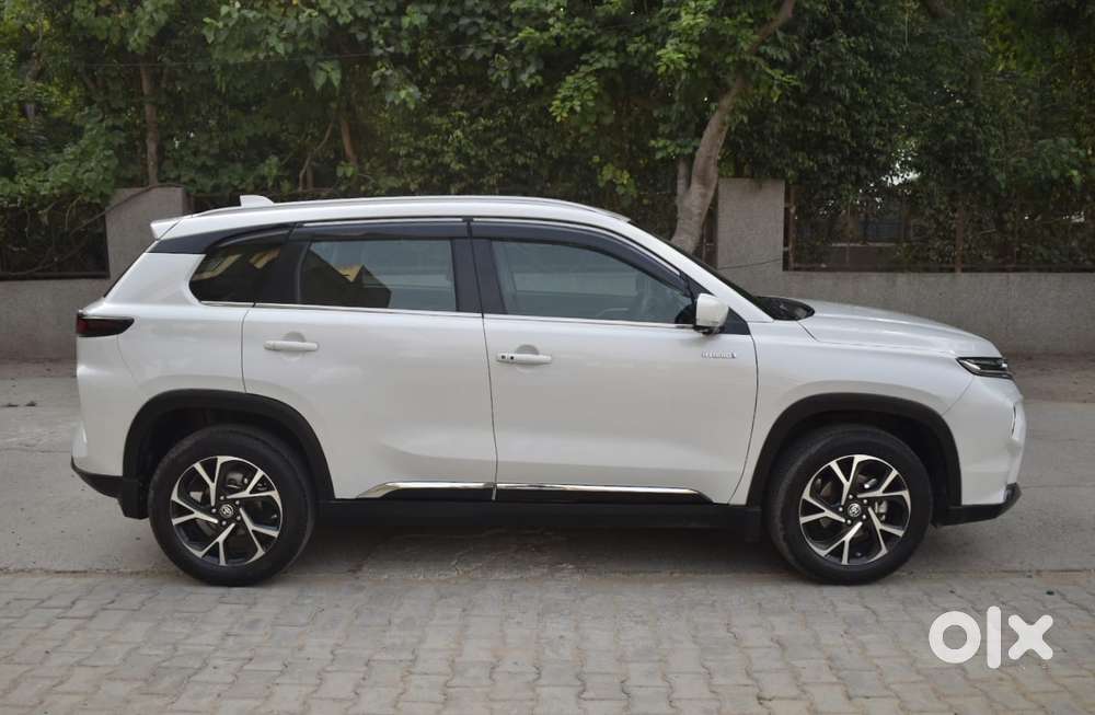 Toyota Urban Cruiser Hyryder 1.5 V Hybrid, 2023, Petrol