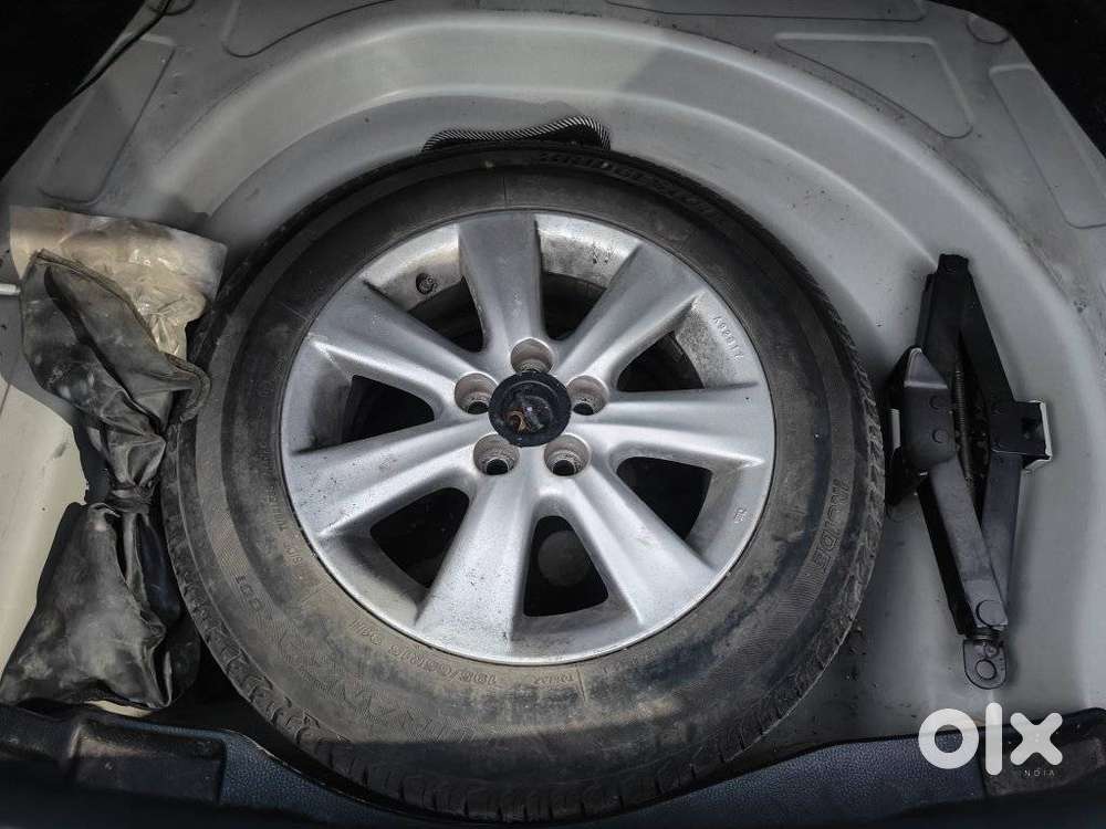 Toyota Corolla Altis G At, 2016, Petrol