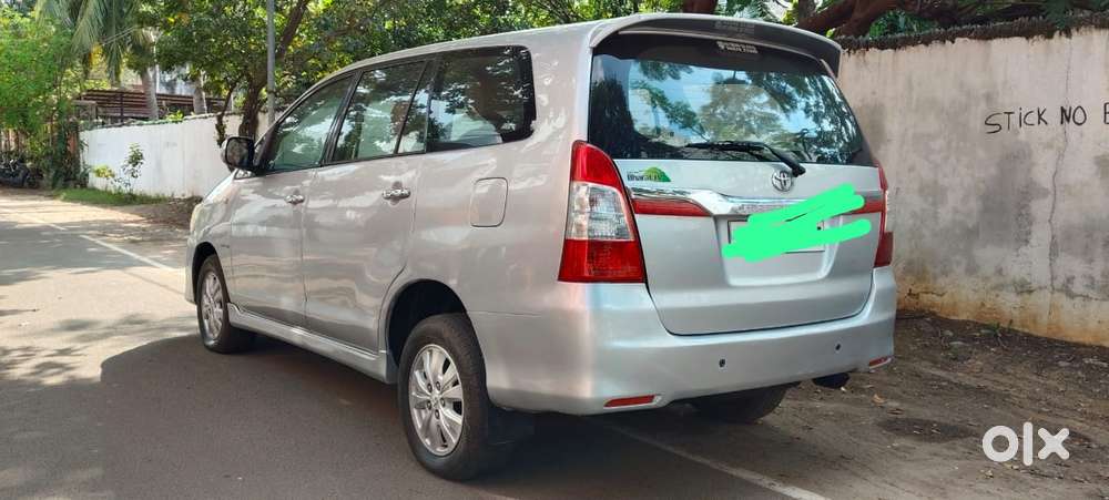 Toyota Innova 2.5 G (diesel) 8 Seater, 2011, Diesel