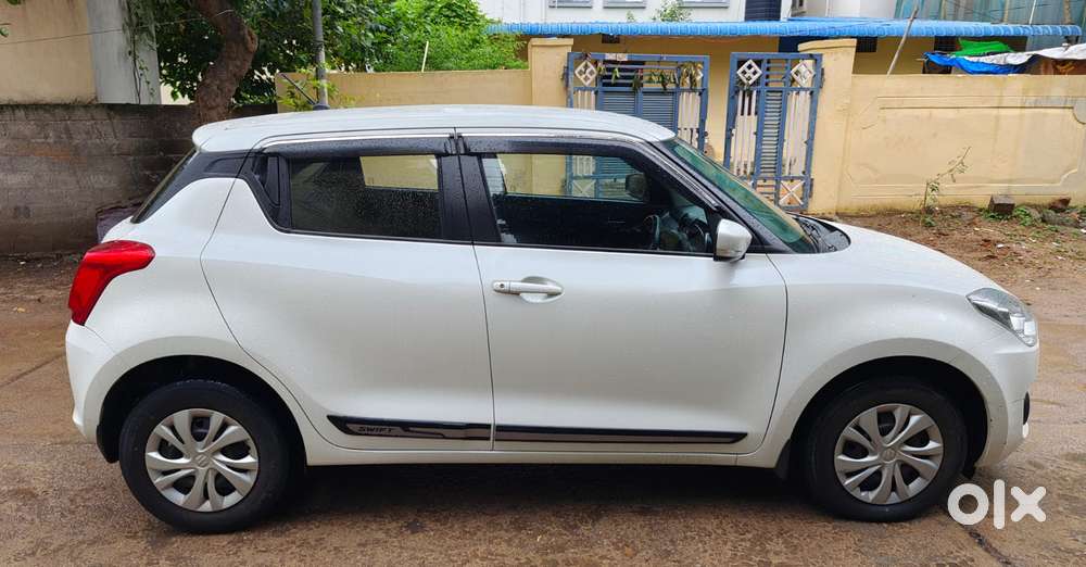 Maruti Suzuki Swift Vxi Abs Bsiv, 2024, Petrol