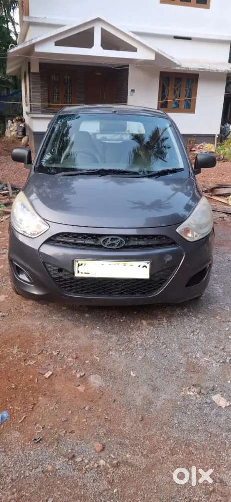 Hyundai I10 2011,carbon Grey,hatch Back