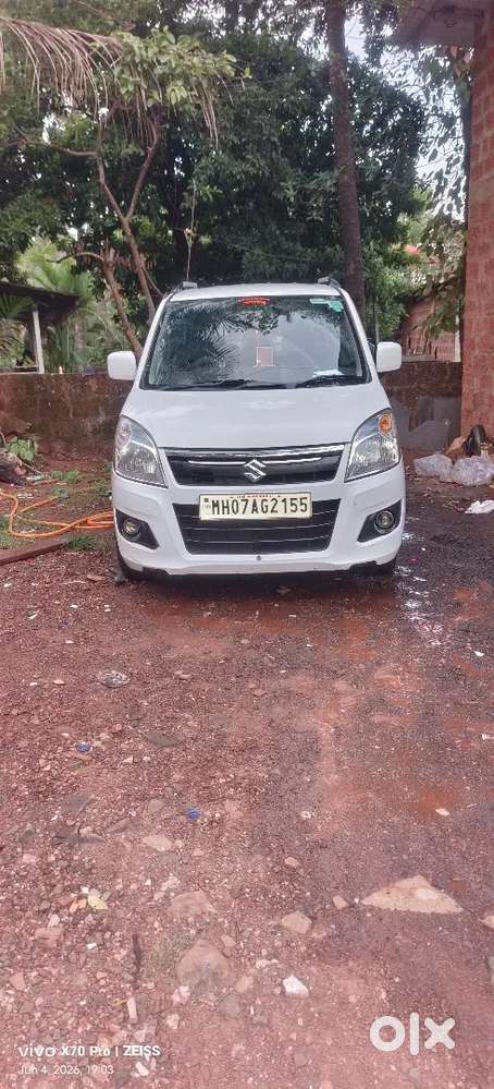 Only Old Car After Then No Family Family 7 Seater Car