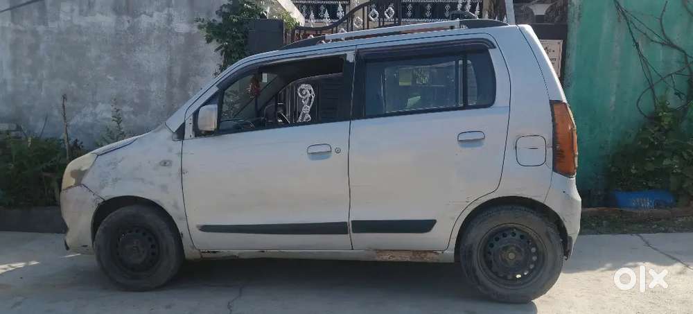 Maruti Suzuki Wagon R 2011 Cng & Hybrids 80000 Km Driven