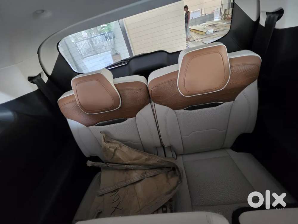Mahindra Xuv 7xo 2026 Ax7l
