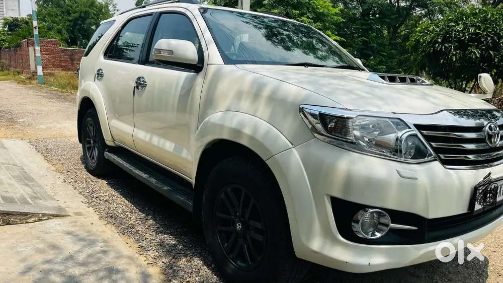 Toyota Fortuner Diesel 2015