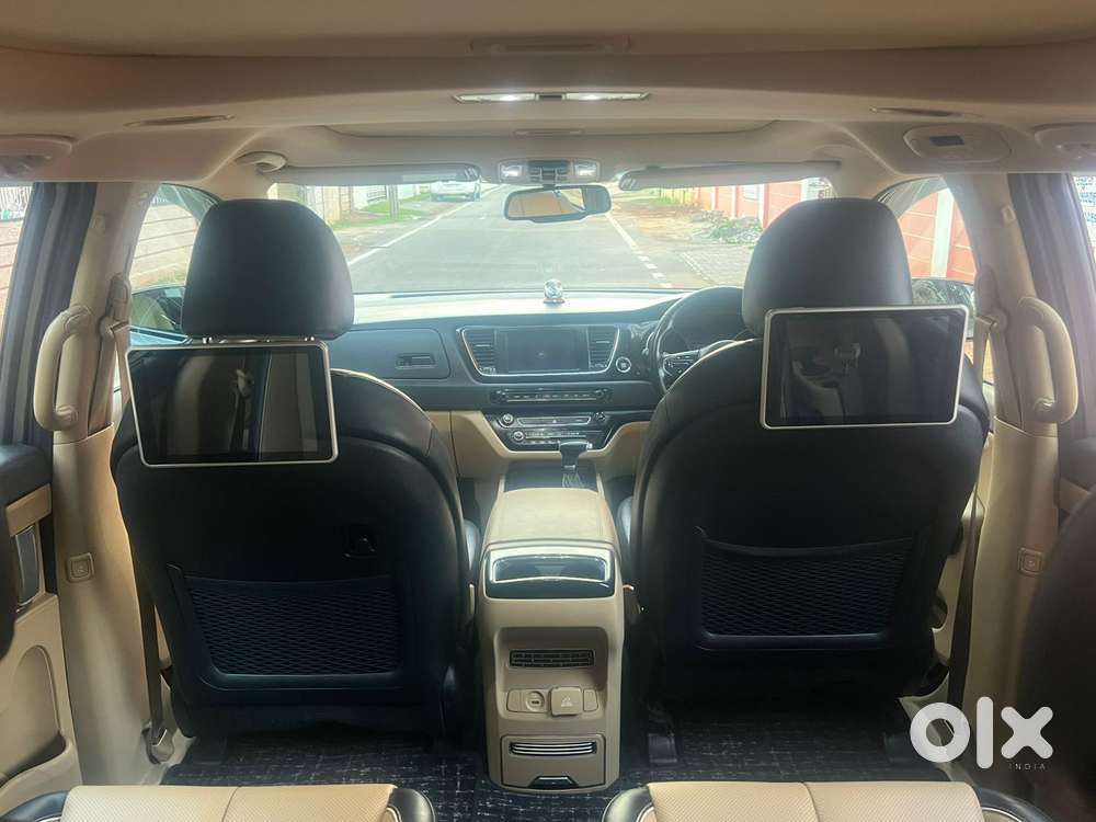 Kia Carnival Limousine, 2021, Diesel