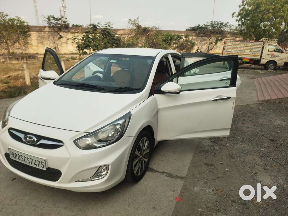 Hyundai Verna Fluidic 1.6 Crdi Sx, 2014, Diesel