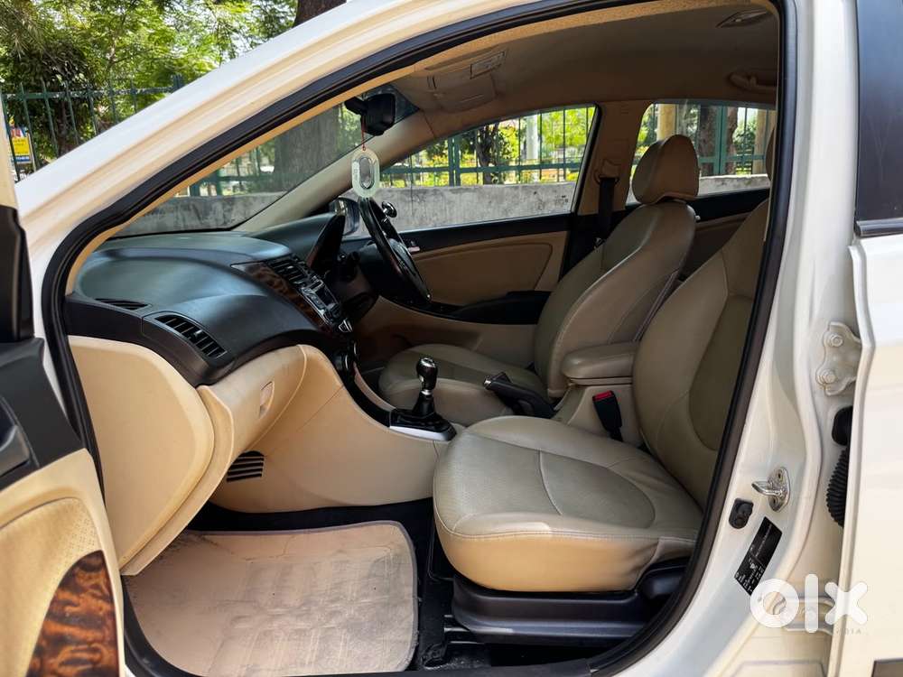 Hyundai Verna Fluidic 1.6 Crdi Sx, 2015, Diesel