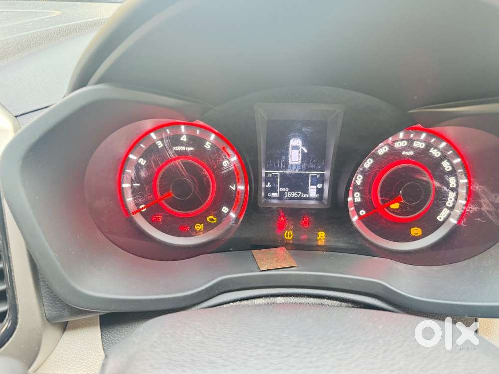 Mahindra Xuv300 2021 Petrol