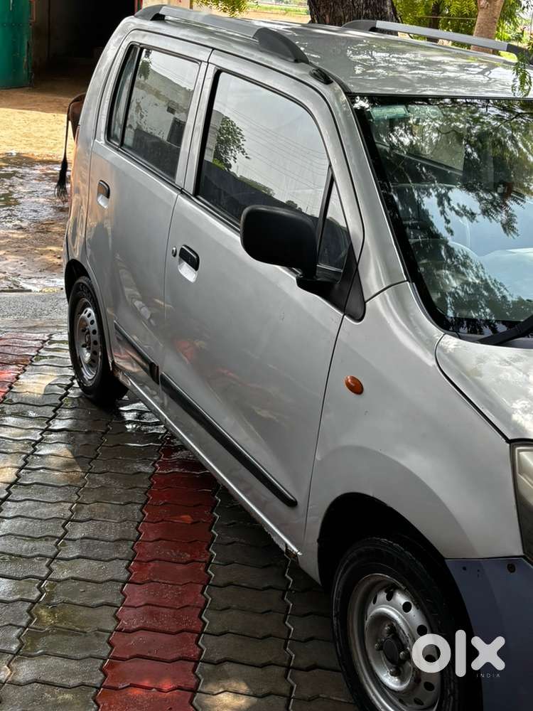 Wagon R Lxi 2013