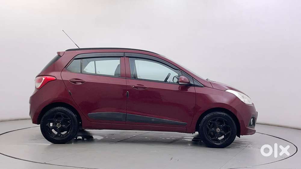 Hyundai Grand I10 1.2 Kappa Sportz, 2015, Petrol