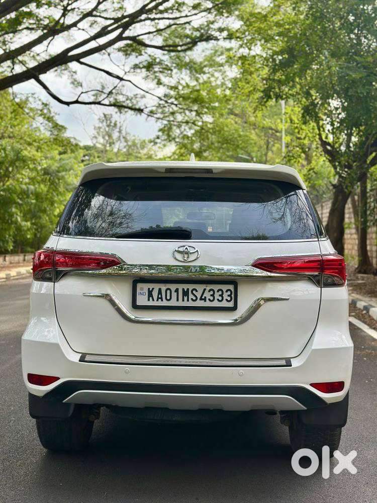 Toyota Fortuner [2021-ongoing] 2.8 2wd Diesel At, 2018, Diesel