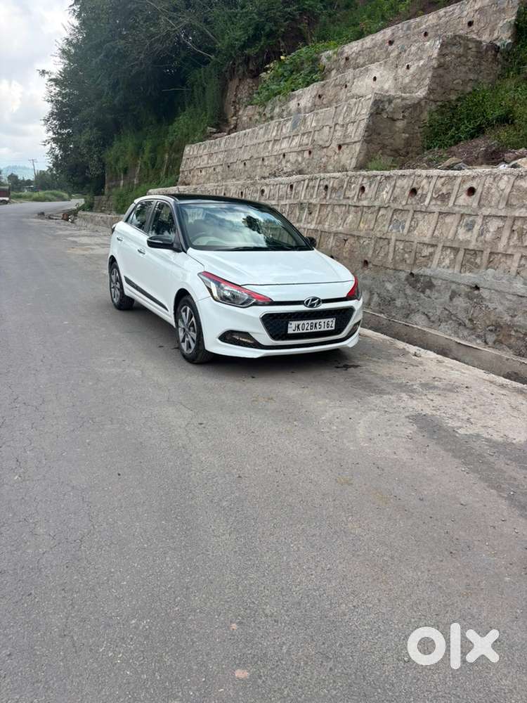 Hyundai I20 Sportz Petrol Manual 2015