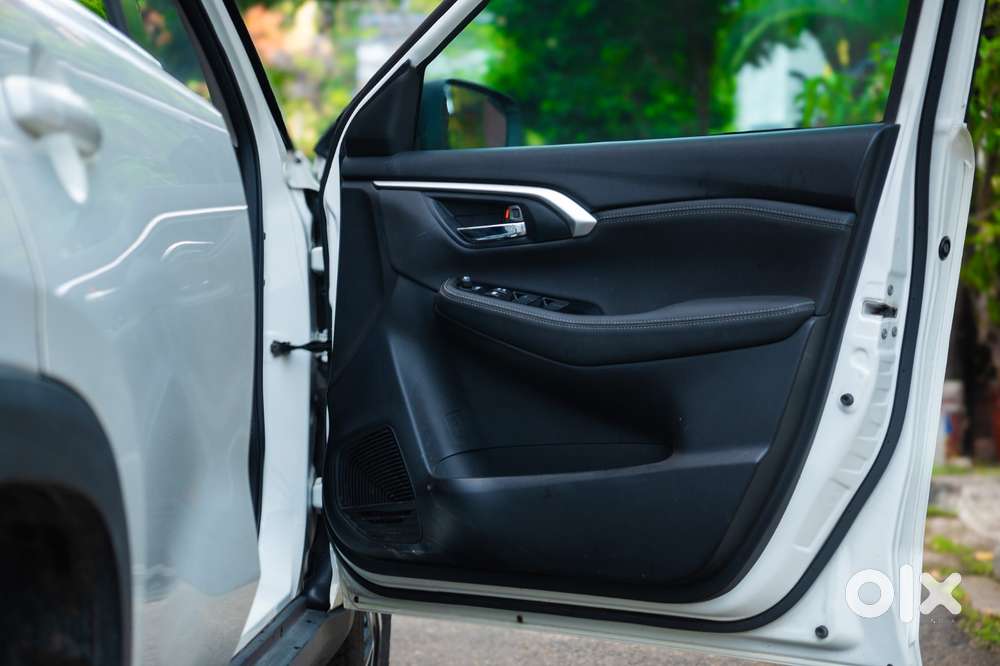 Toyota Urban Cruiser Hyryder 1.5 V Neo Drive Awd, 2025, Petrol