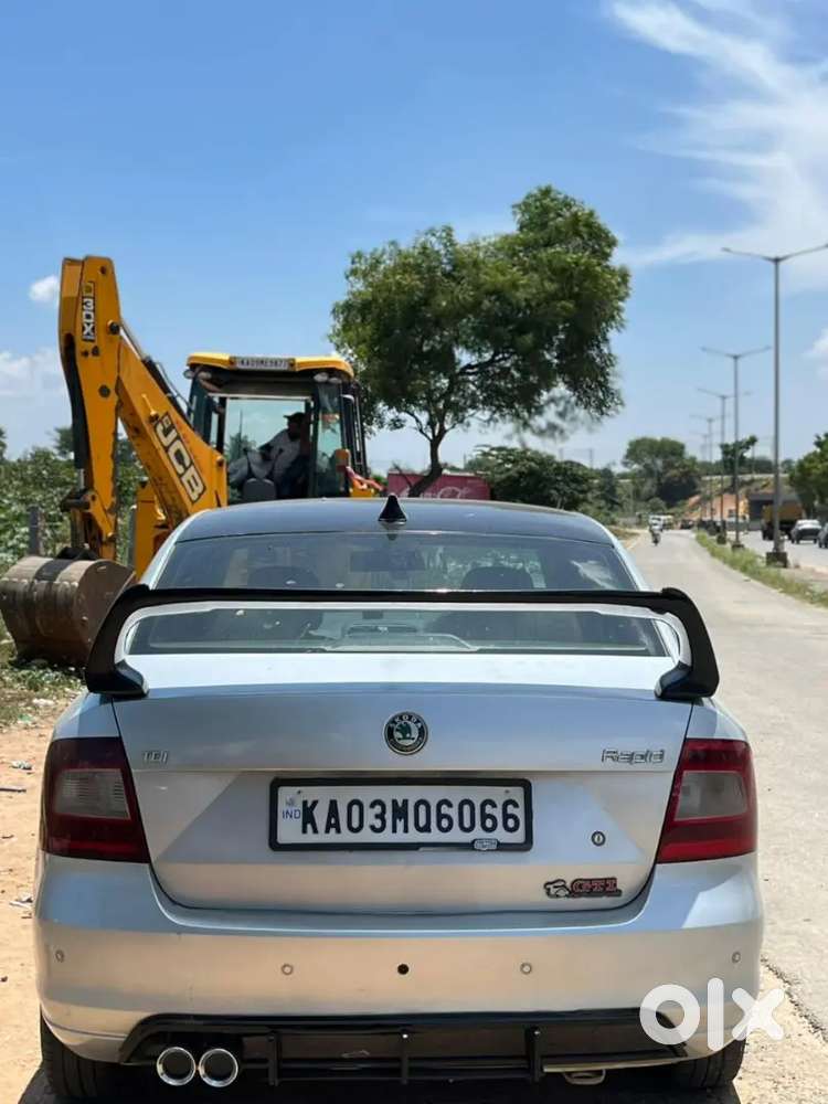 Skoda Rapid Tsi Diesel 2012