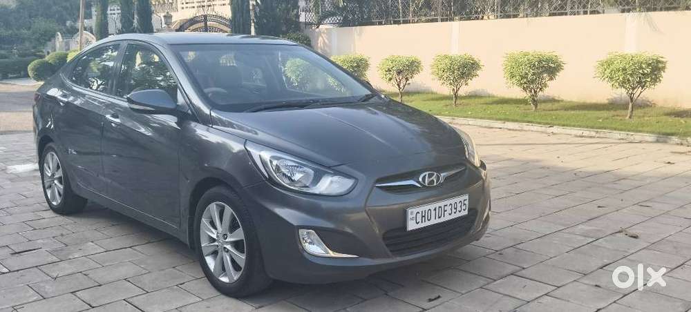 Hyundai Verna 1.6 Fluidic Vtvt S (o) At, 2011, Petrol