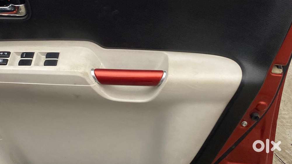 Maruti Suzuki Ignis 1.2 Amt Delta, 2017, Petrol