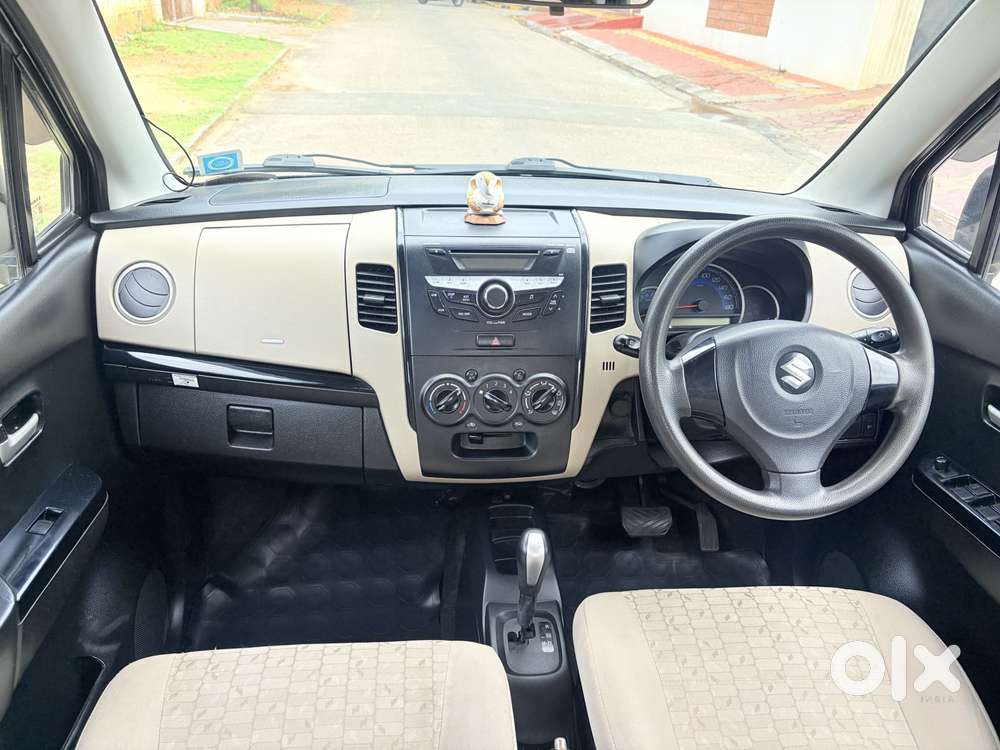 Maruti Suzuki Wagon R AMT VXI Plus, 2017, Petrol