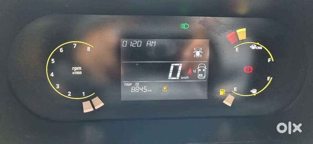 Tata Nexon Smart Icng 2025