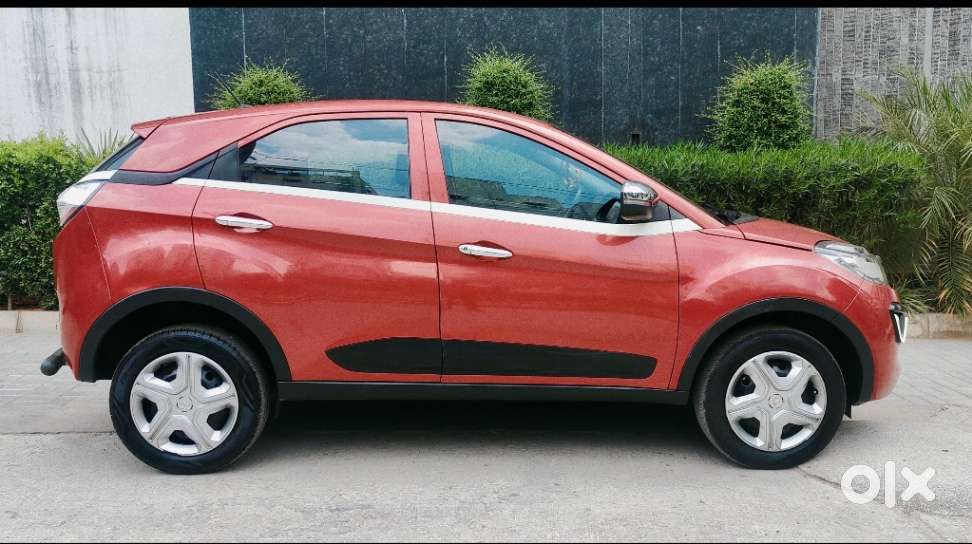 Tata Nexon, 2019, Petrol