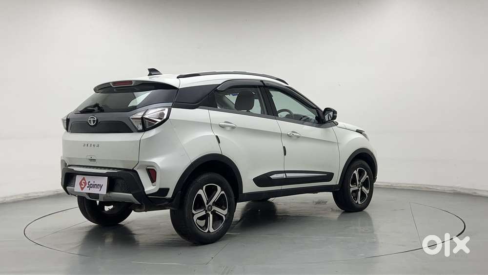 Tata Nexon 1.5 Revotorq Xza Plus S Amt, 2022, Petrol