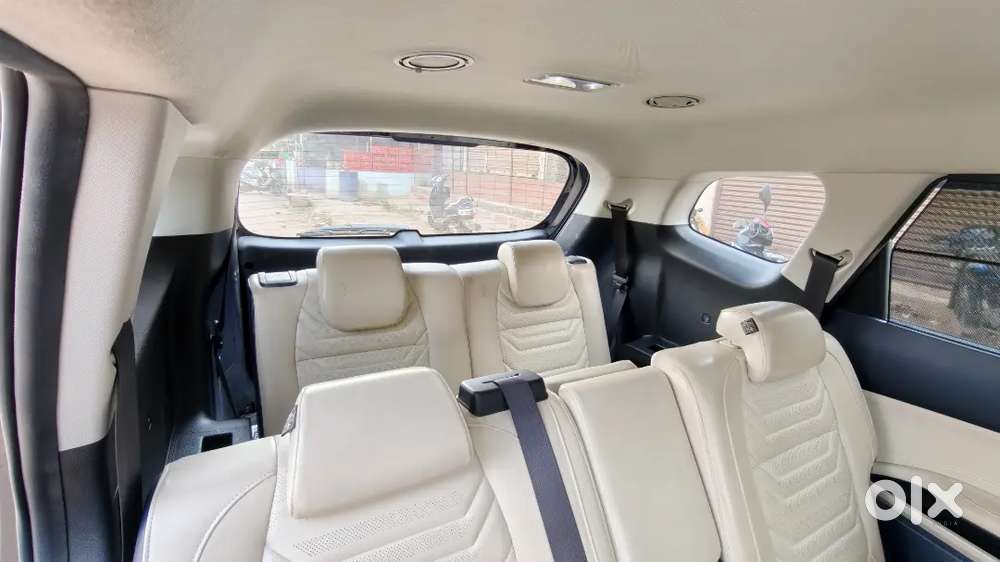 Kia Carens 2023 Diesel Well Maintained (urgent Sale)