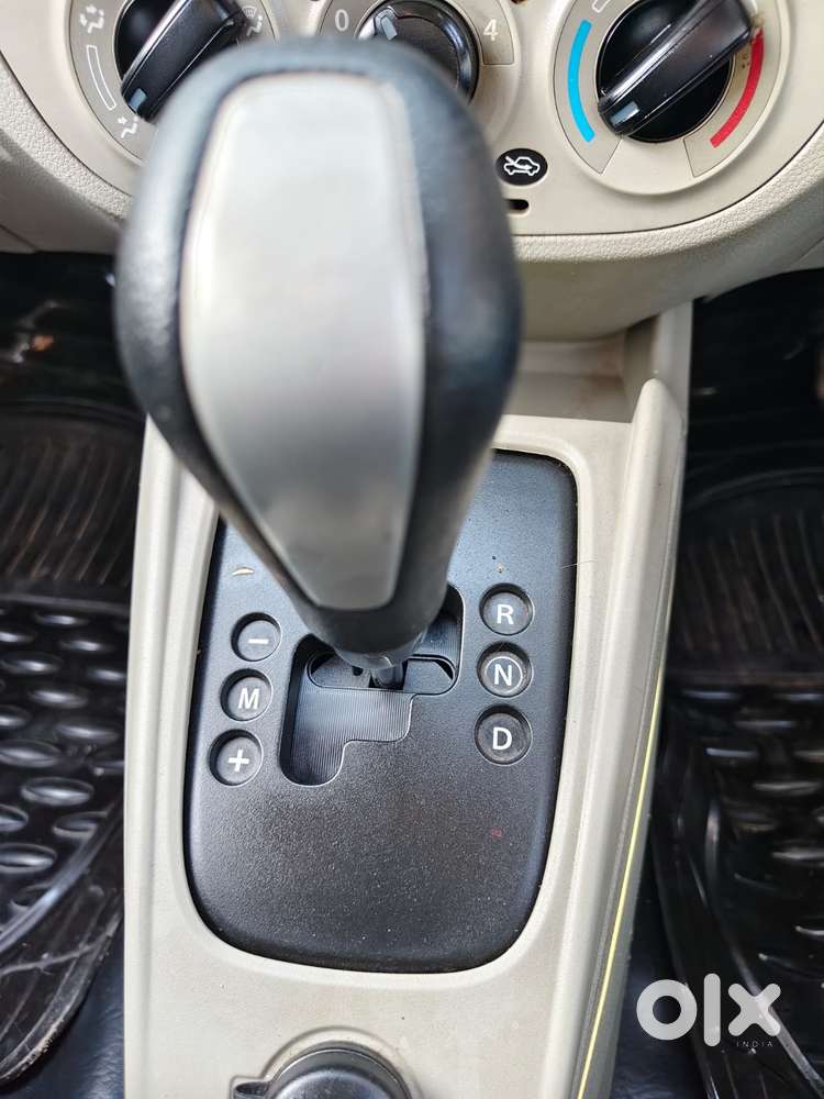 Maruti Suzuki Alto K10 Vxi Amt, 2015, Petrol