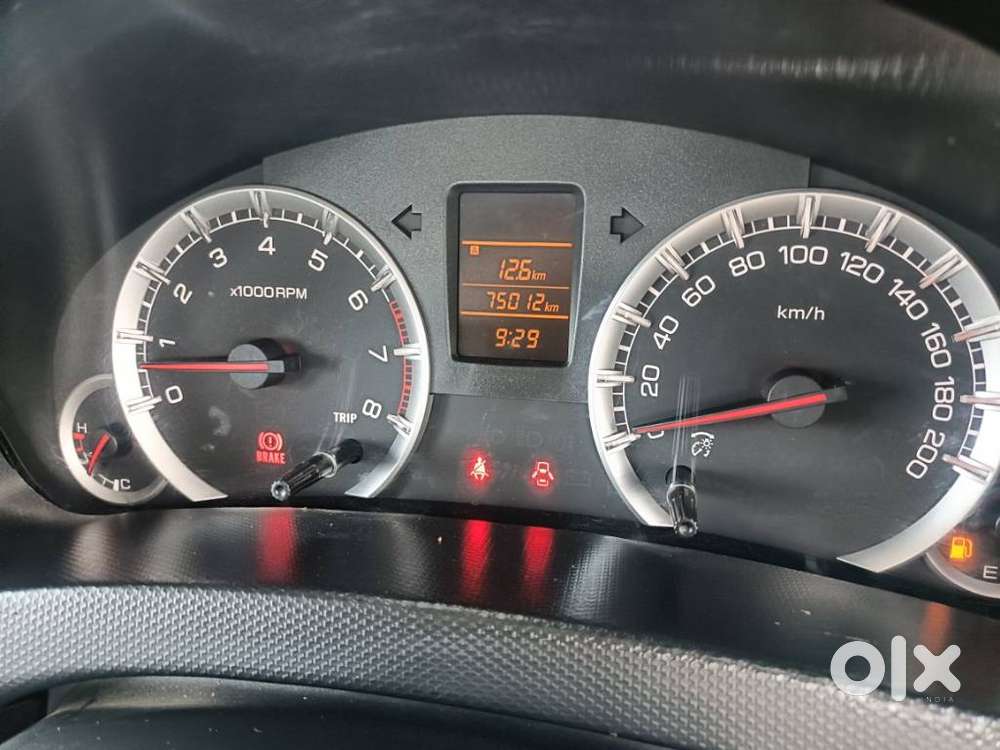 Maruti Suzuki Swift Vxi, 2017, Petrol