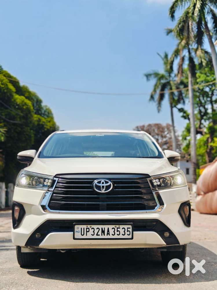 Toyota Innova Crysta 2.4 V, 2022, Diesel