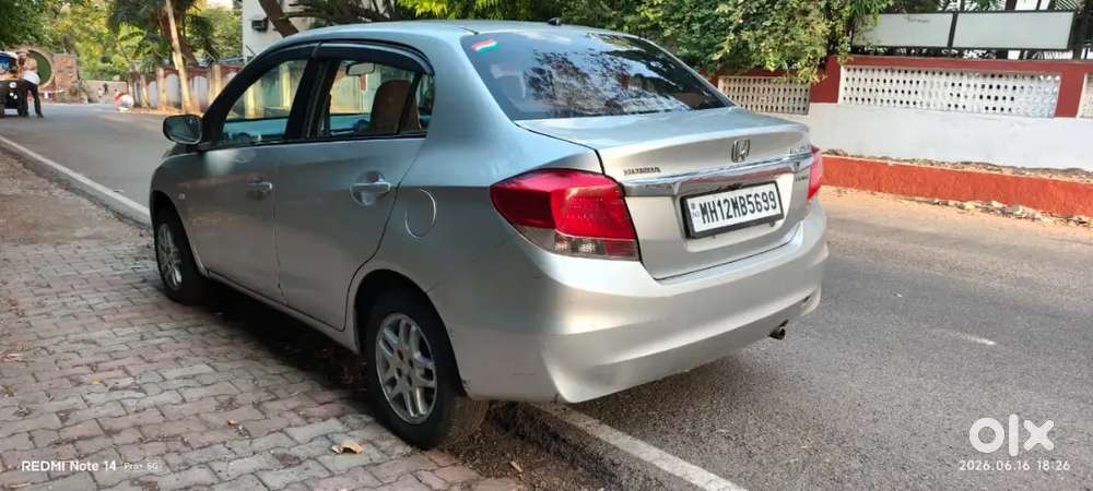 Honda Amaze Good Condition Car Petrol + Cng