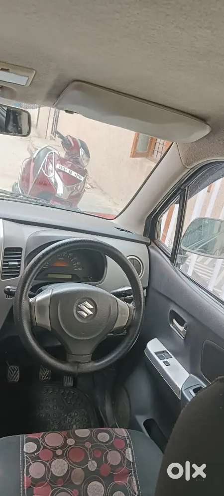Maruti Suzuki Wagon R 2013 Petrol Well Maintained