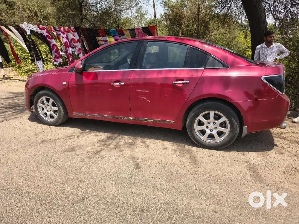 Chevrolet Cruze 2010 Diesel 76000 Km Driven