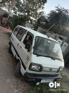 Maruti omni best sale 2004 model price