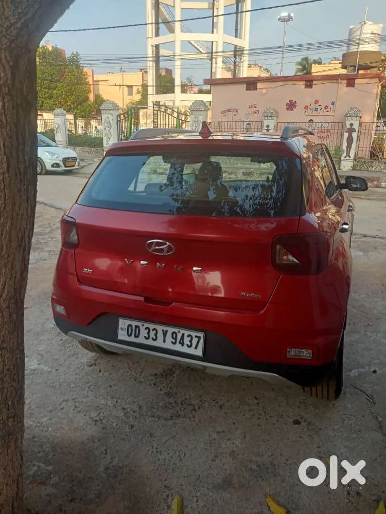 Hyundai Venue 1.0 Sx Turbo Dct 2019 With Sunroof
