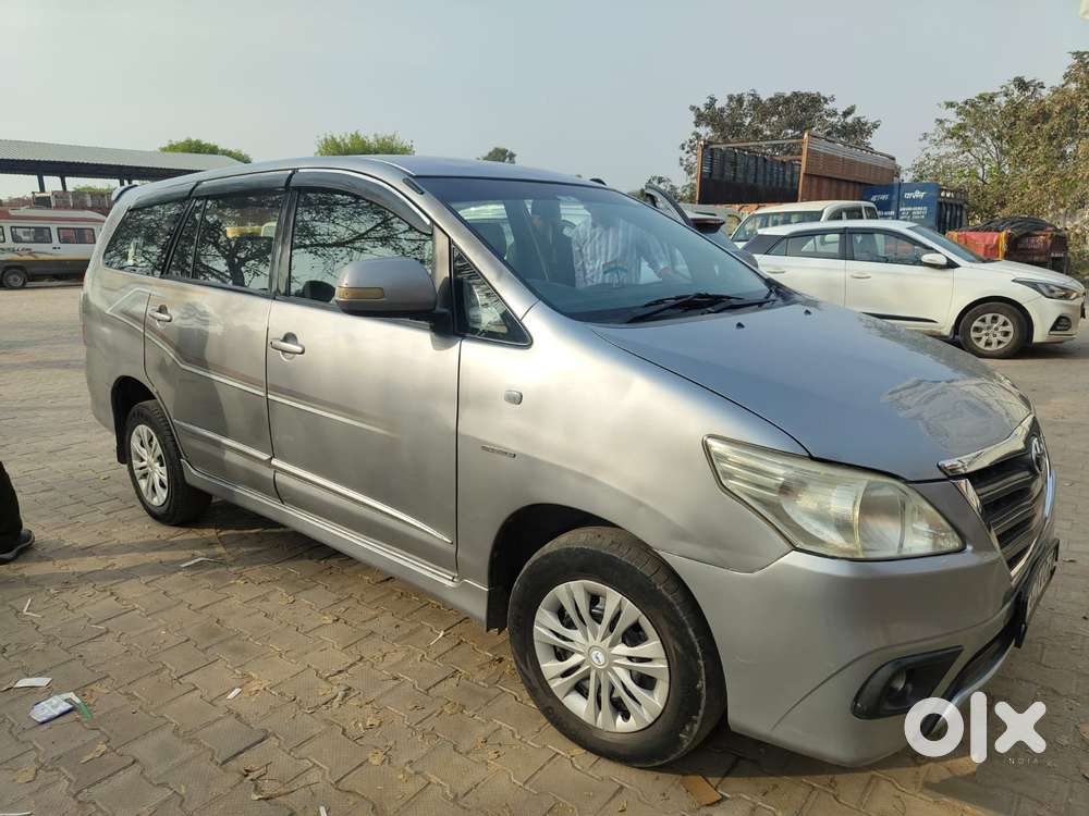 Toyota Innova 2.5 Gx 7 Seater Bs Iv, 2016, Diesel