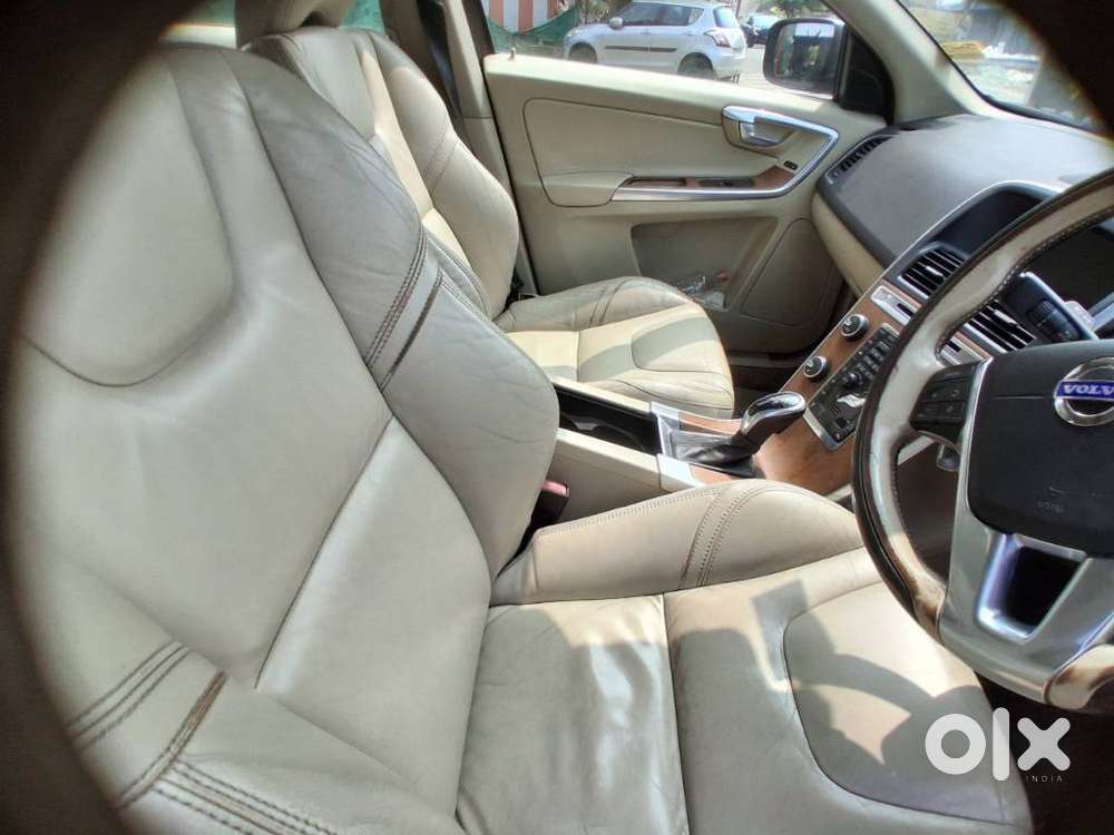 Volvo Xc60 D5 Awd Automatic, 2014, Diesel