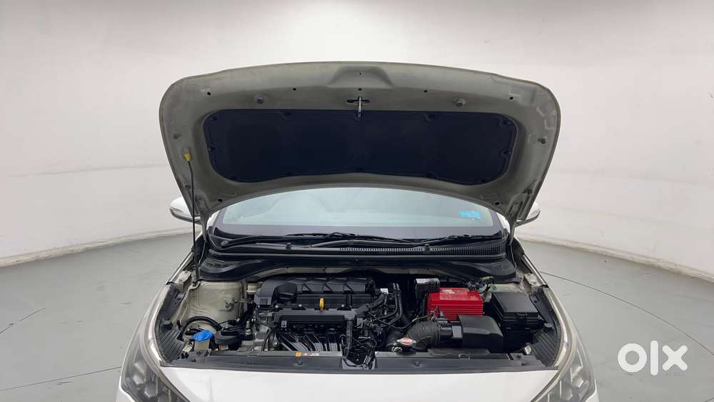 Hyundai Verna 1.5 Sx (o) Vtvt Ivt, 2021, Petrol